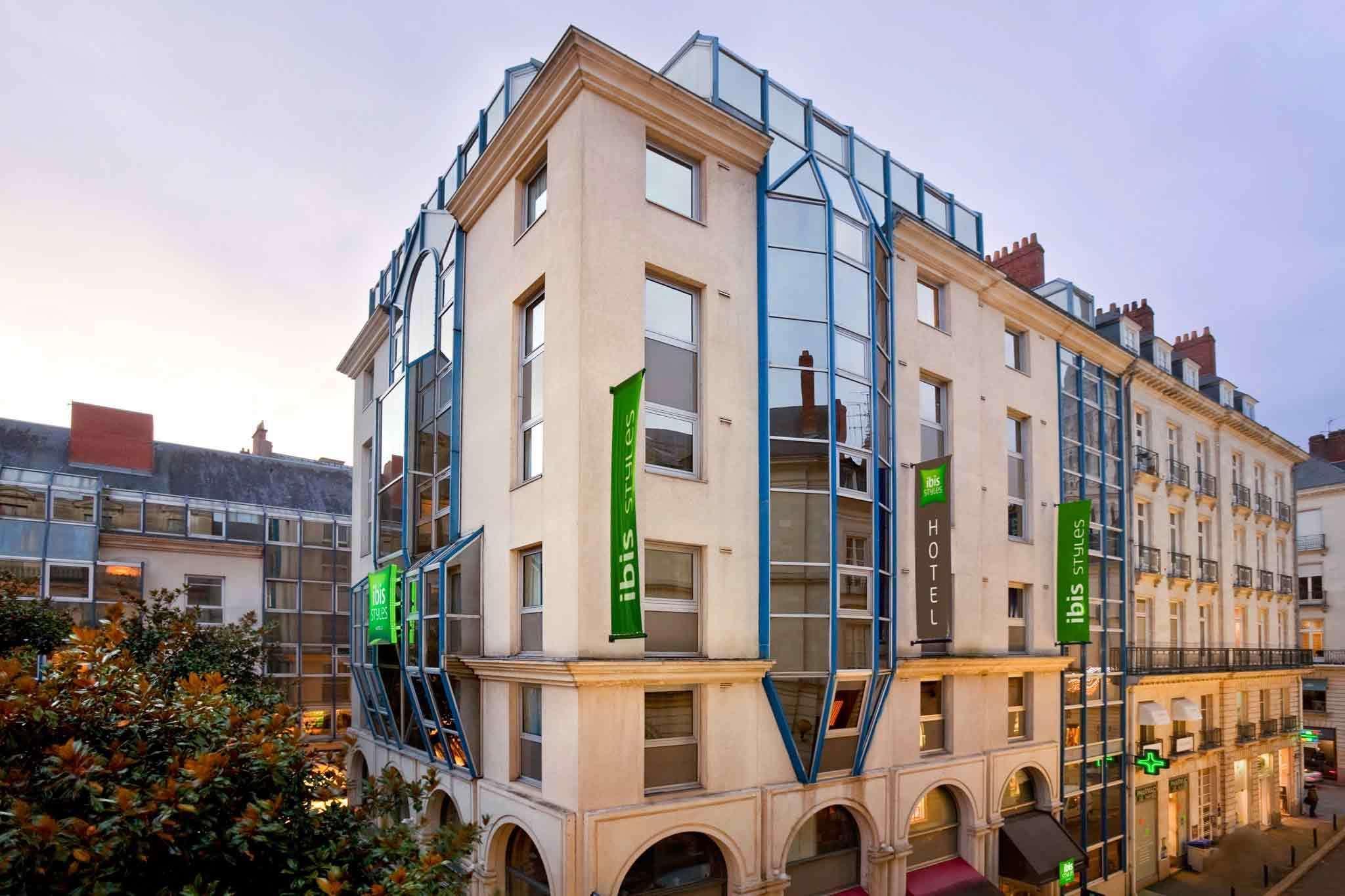 Ibis Styles Nantes Centre Place Royale Exterior foto