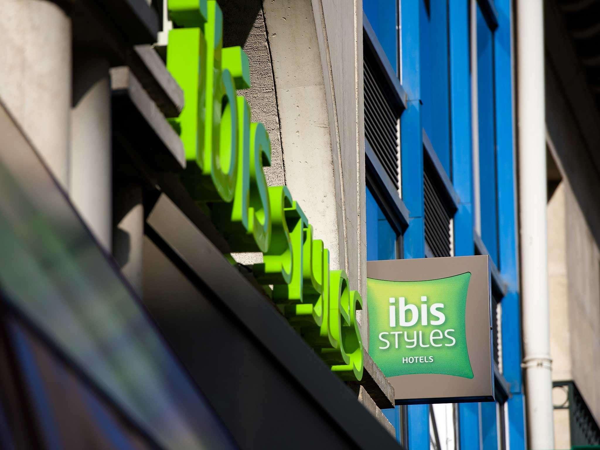 Ibis Styles Nantes Centre Place Royale Exterior foto